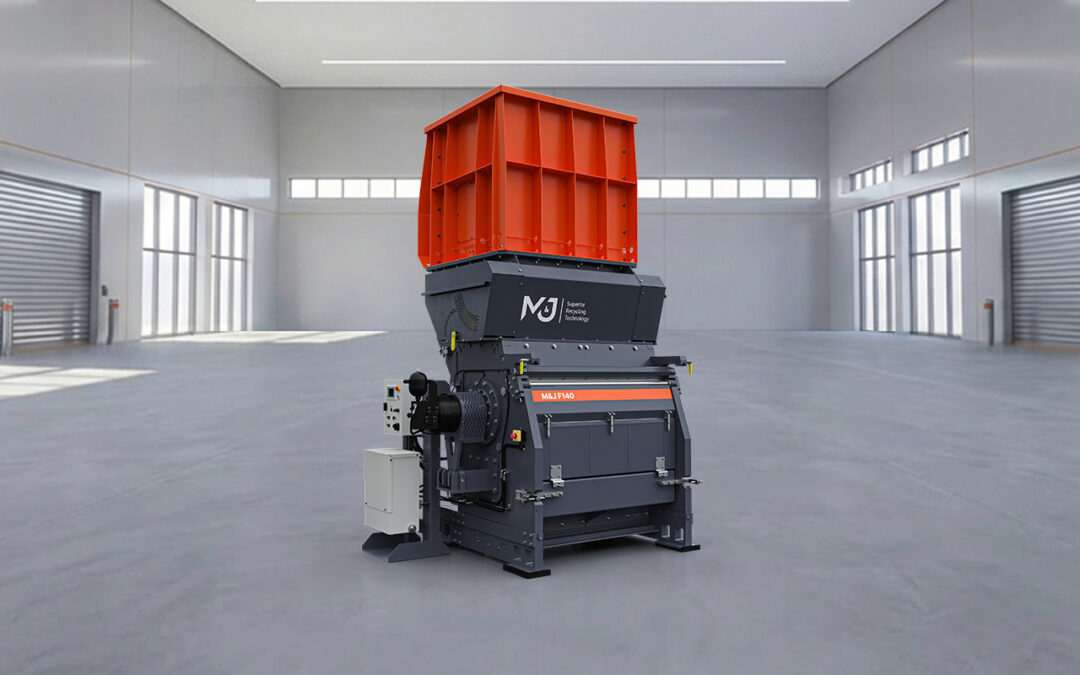M&J F140 granulateur hydraulique