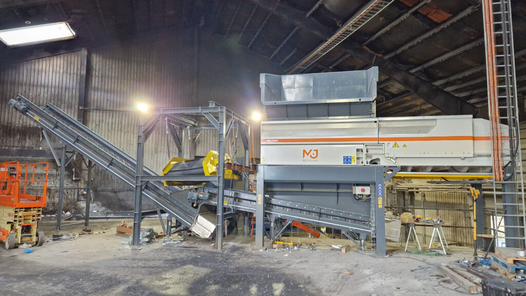 Terra: We chose the M&J P4000e shredder simply because it is electric and can half our energy consumption